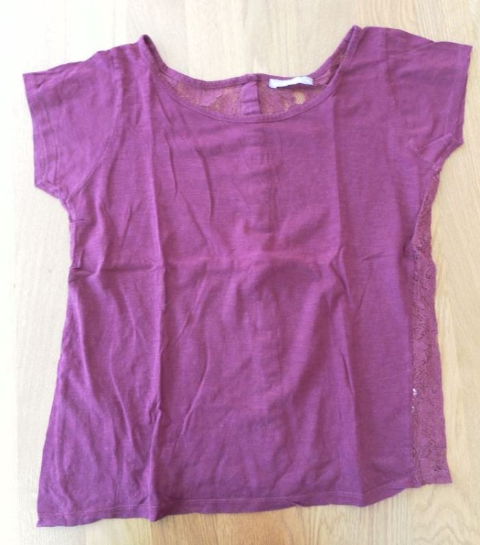 tee-shirt dentelle