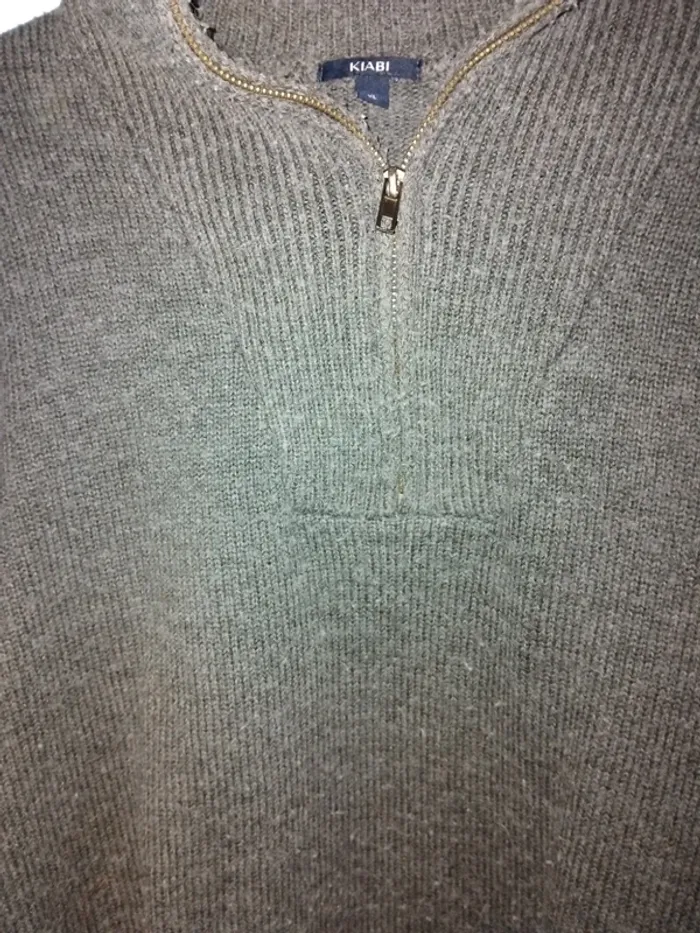 Pull chaud - photo numéro 2