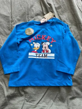 Tee shirt manche longue mickey disney  