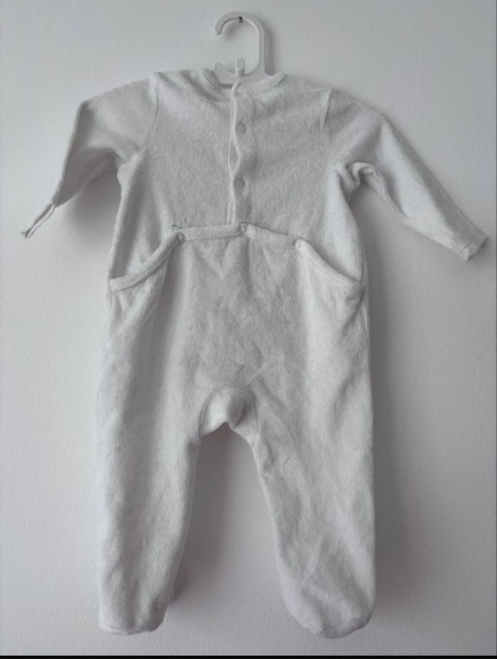 Pyjama 6 mois - photo numéro 2