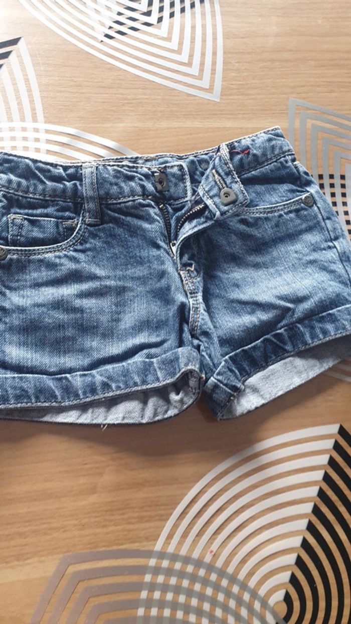 Lot vêtements fille 6 ans - photo numéro 3