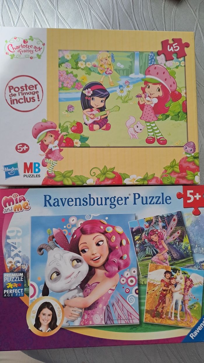 Puzzle 45 et 48 pièces  5 ans Charlotte aux Fraises et Mia