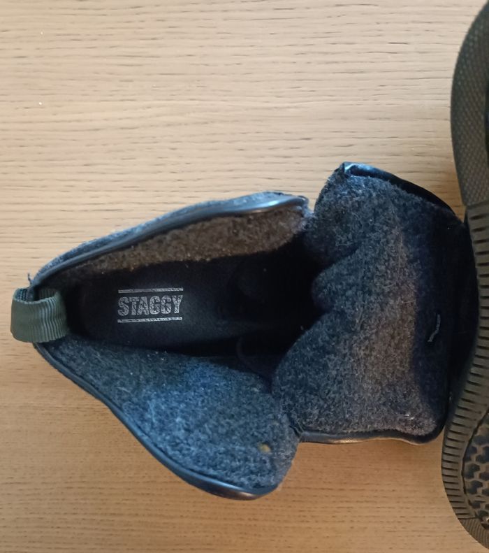 RARE : Baskets montantes Staggy doublée polaire noire taille 45 Homme - photo numéro 8