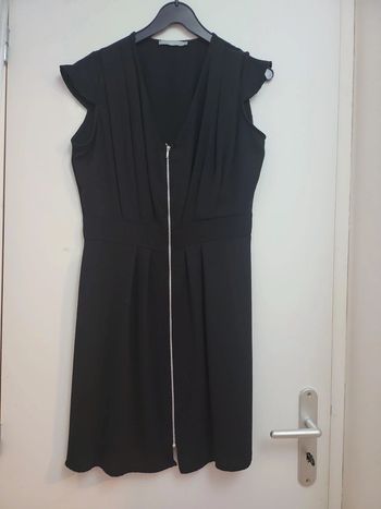 Robe femme t.38 neuve