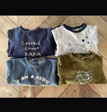 Lot pyjamas 1 mois