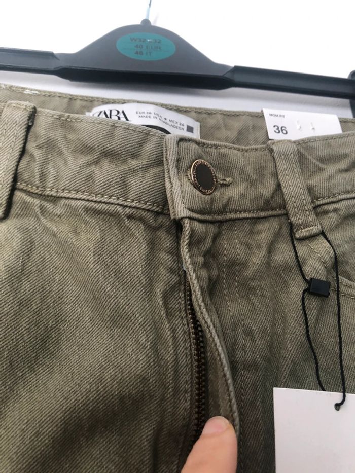 Superbe beau jean Mom Fit Zara taille haute neuf avec étiquette taille 36 - photo numéro 3