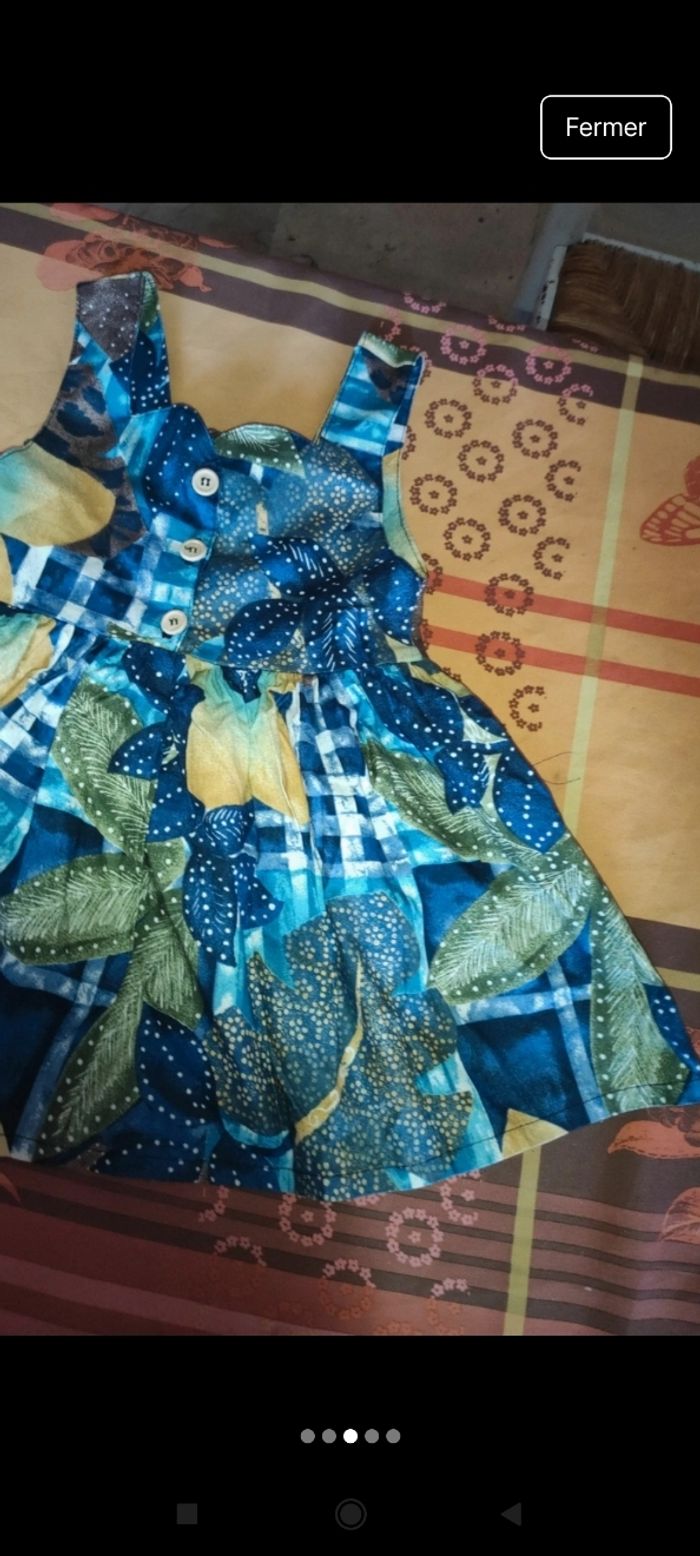 Très belle robe bébé e74 - photo numéro 5