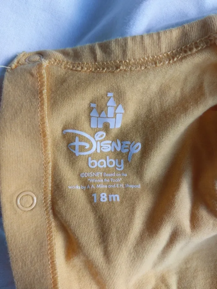 Pyjama Disney Baby taille 18 mois - photo numéro 3