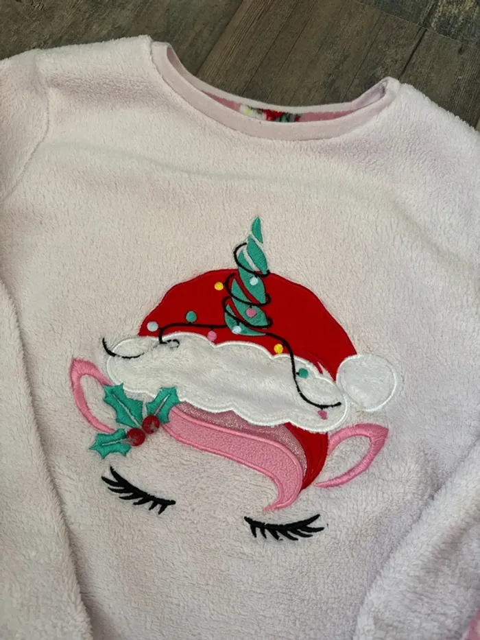 Pyjama primark 7-8 ans - photo numéro 2
