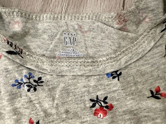 T shirt Gap - photo numéro 3