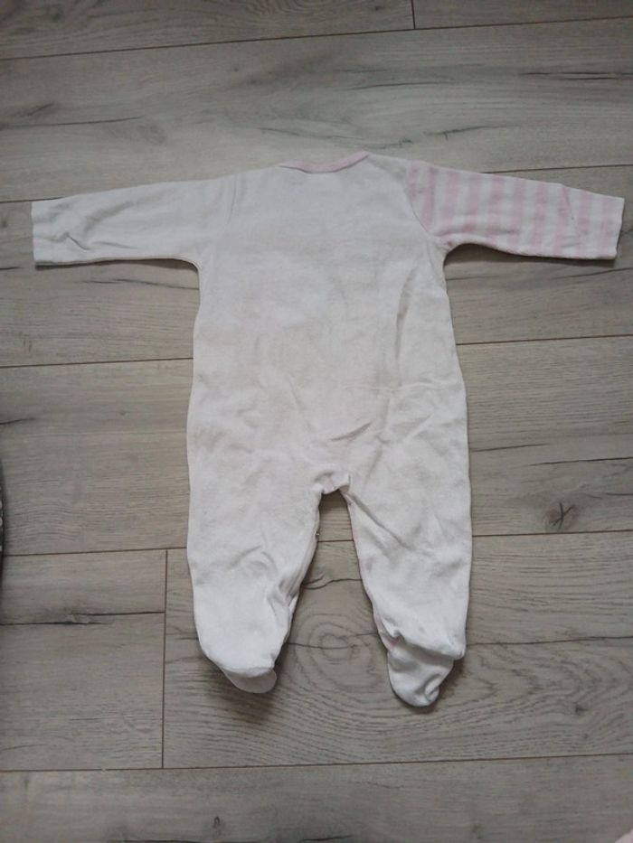 Pyjama velour ~ Hello Kitty ~ 6mois - photo numéro 2