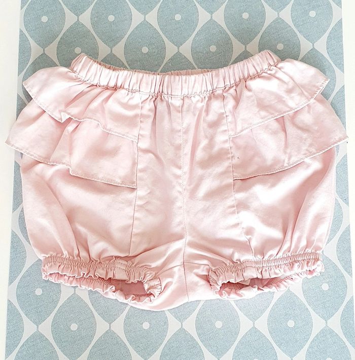Short Petit Bateau - 18M - photo numéro 2