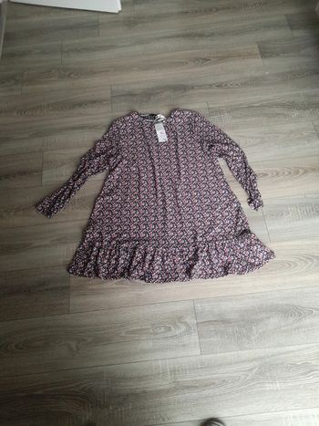 Robe a fleur taille xl neuve 46 48