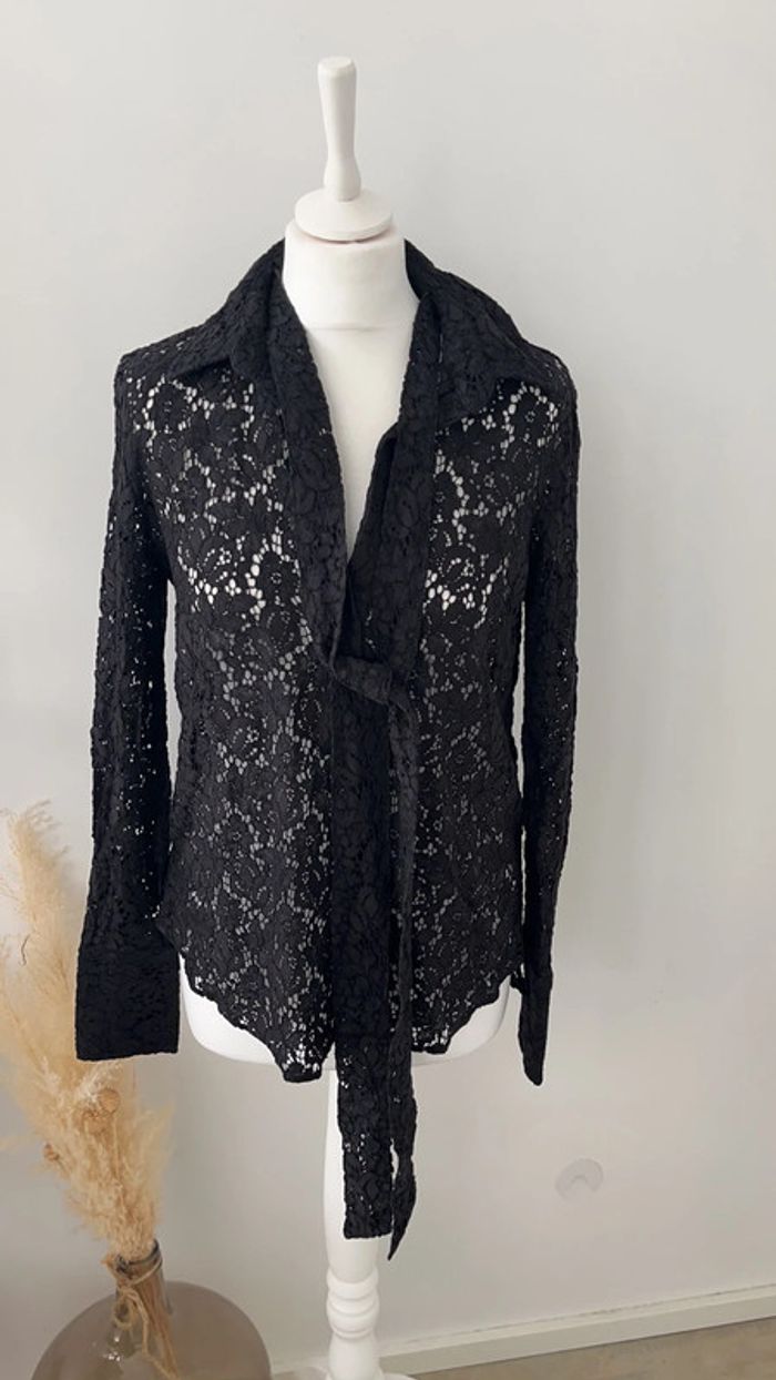Chemisier noir en dentelles Zara  S comme neuf