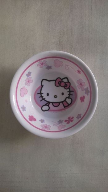 Bol 1er âge Hello Kitty