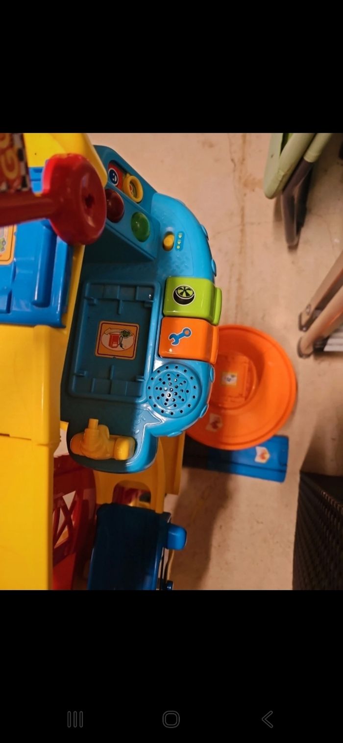 Garage tut tut bolide - photo numéro 2