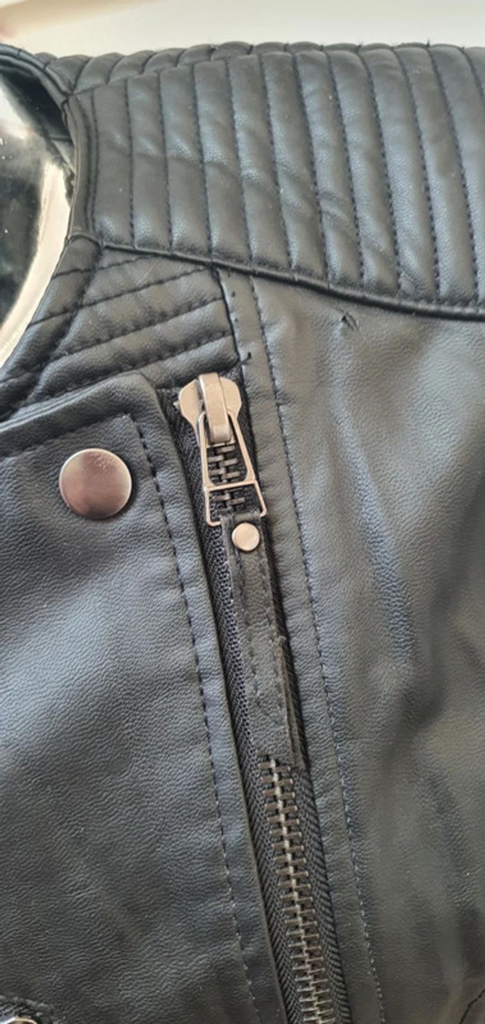 Blouson noir - photo numéro 5