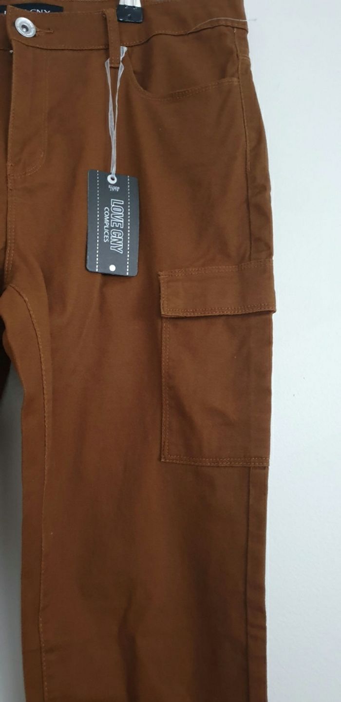 Pantalon neuf - photo numéro 2