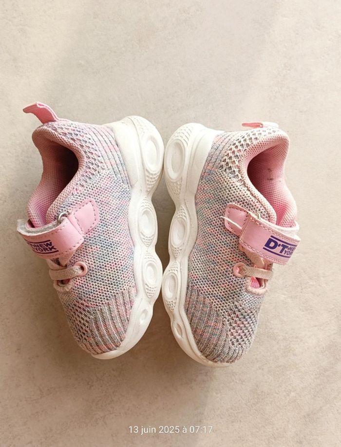 Baskets à scratchs filles - 22 - photo numéro 4