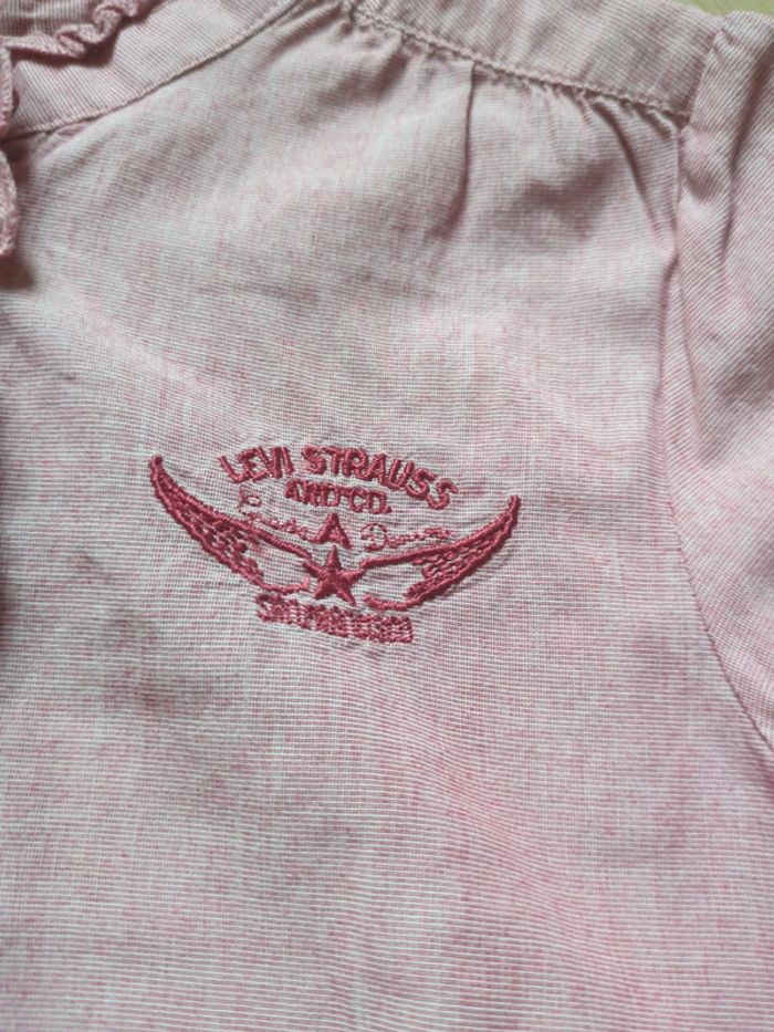Chemise chemisier levis fille 5 ans rose col montant côtelé comme neuf - photo numéro 3