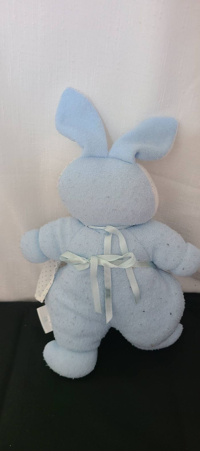 Doudou Peluche Lapin Bleu Blanc Tablier Pois Je Suis Un Bebe De L'An 2000 Klorane - photo numéro 4