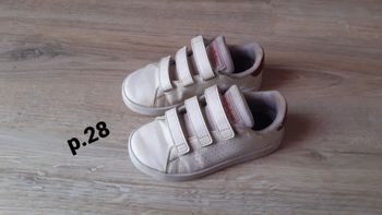 Baskets Adidas p.28