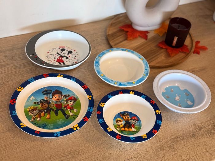 Lot d’assiettes enfants