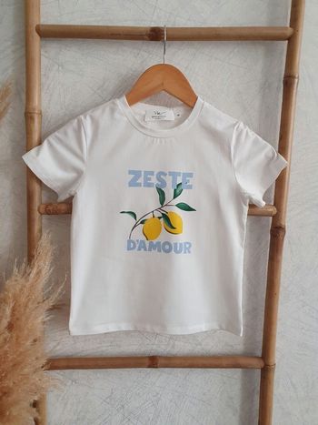 Tee-shirt taille 8 ans