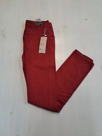 Jeans Levi's demi curve 26x32 neuf