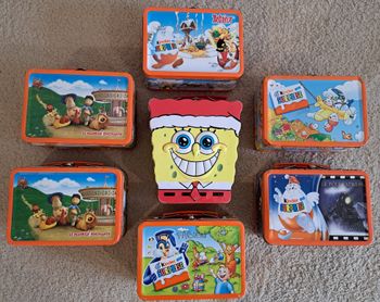 🧰 Lot de 7 boites métalliques publicitaires Ferrero Kinder