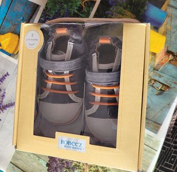 Chaussures robeez Neuf 3/6 mois