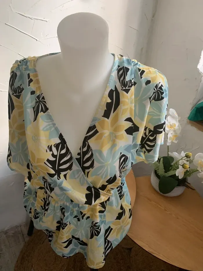 Blouse La City manches courtes taille 40 - photo numéro 7