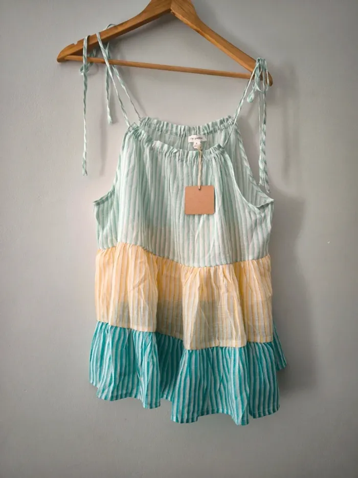 Top à volants Blu Pepper - Taille S - Neuf avec étiquette