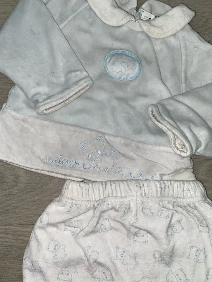 Pyjama 2 pièces  6mois - photo numéro 3
