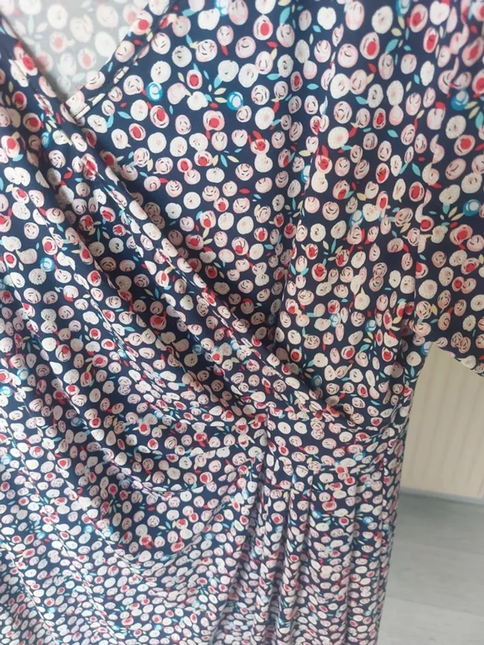 Robe fleurie cache coeur Genuine - photo numéro 4