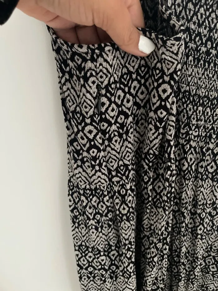 Robe noir et grise - photo numéro 6