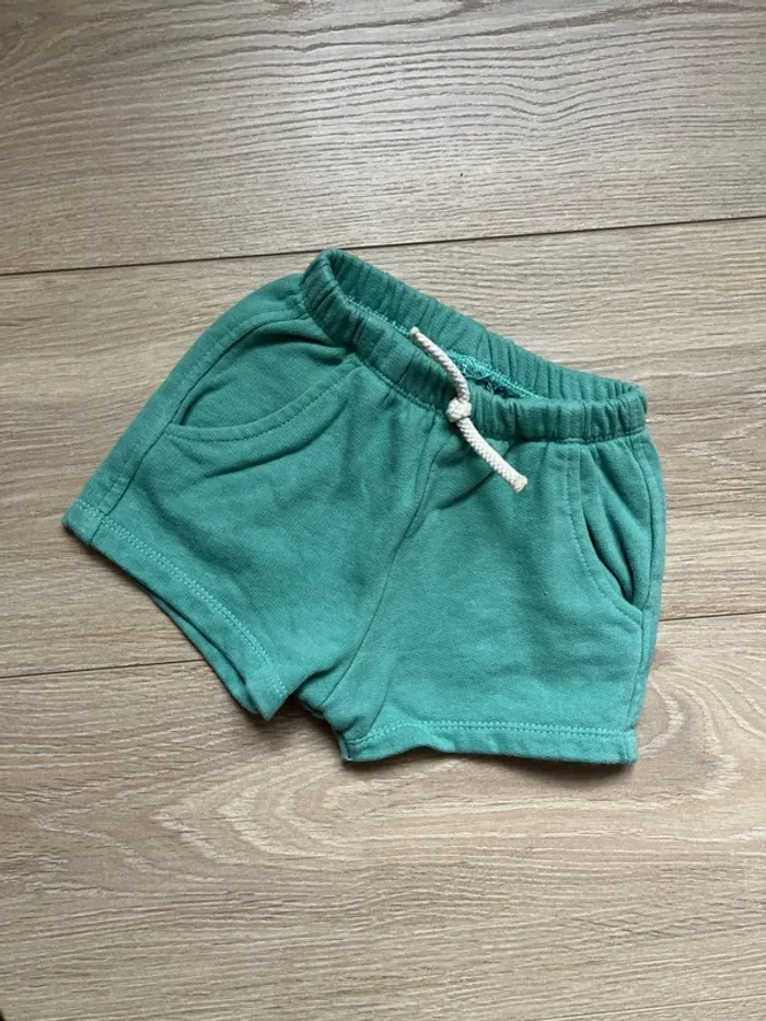 Short Zara