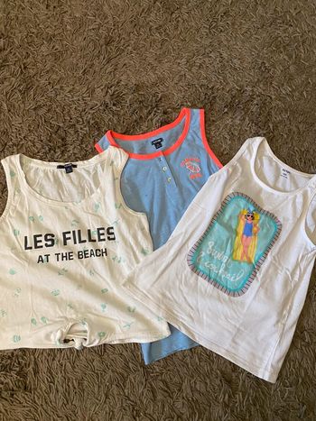 Lot de 3 débardeurs taille 10ans