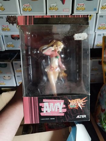 Figurine burst angel