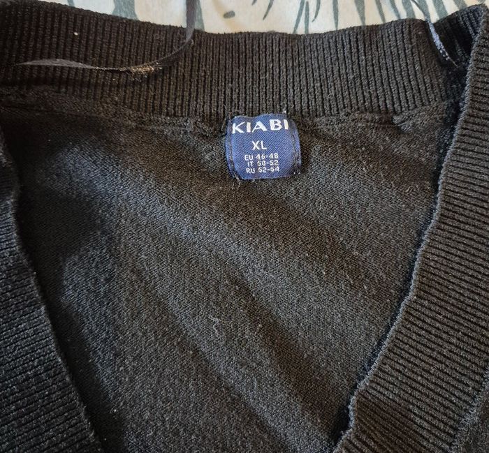 Pull noir - photo numéro 3