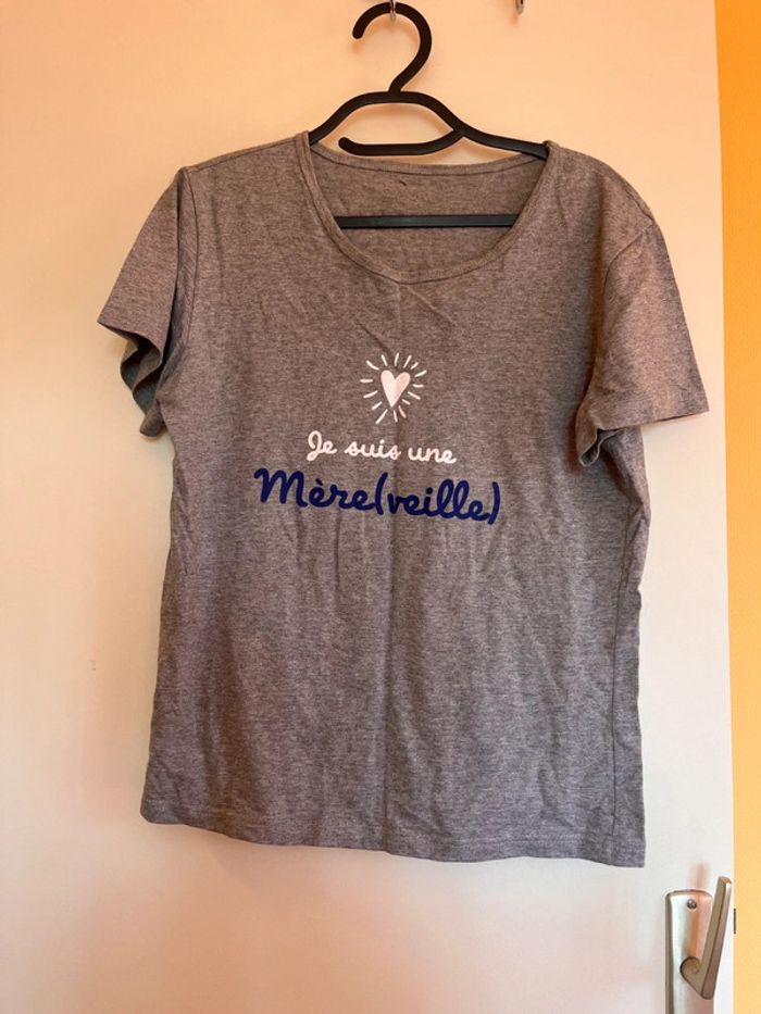 Tshirt mère veille gris taille L neuf