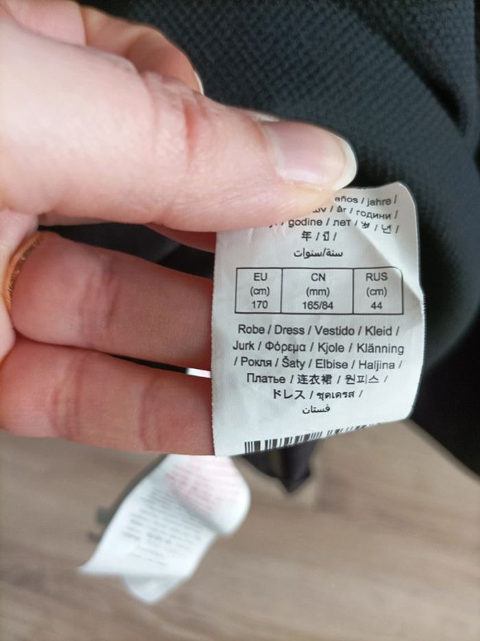Robe IKKS taille 18 ans - photo numéro 6