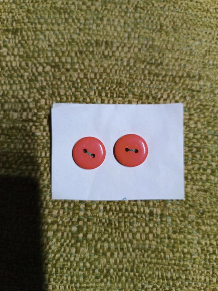 Lot 2 boutons fuchsia 1.3 cm