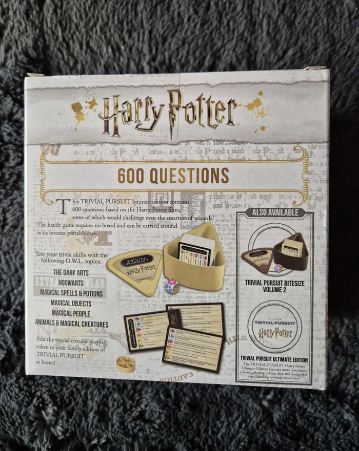 Harry Potter Trivial Pursuit ( version anglaise ) - photo numéro 3