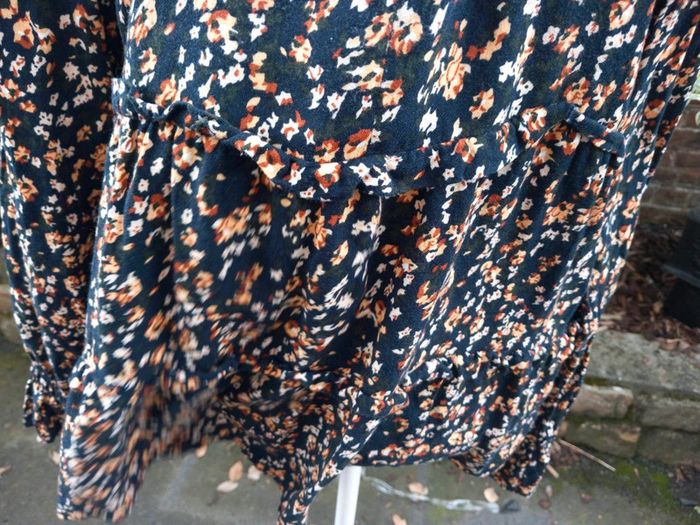 Chemise fluide. Kiabi. Taille M. - photo numéro 3