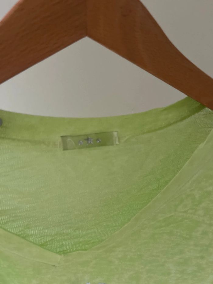 T-shirt vert pomme  « week end a st tropez » - photo numéro 3