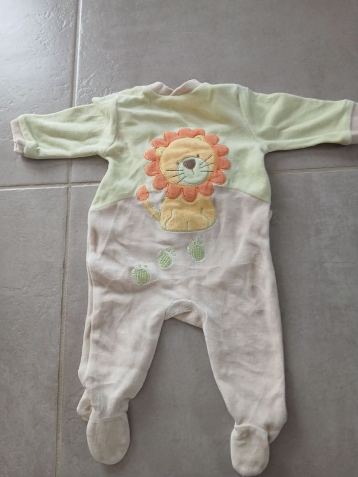 Lot pyjamas velours - photo numéro 4
