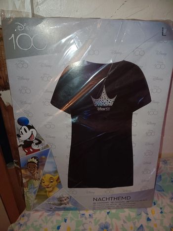 Chemise de nuit ou grand Tee-shirt disney t.l
