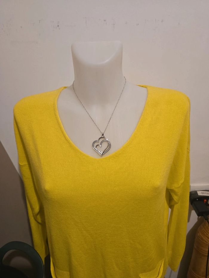Magnifique collier neuf en acier inoxydable