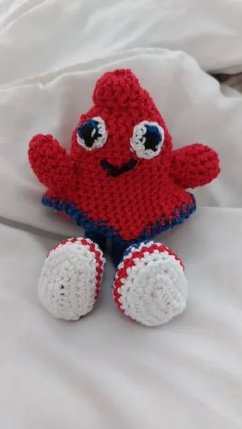 Peluche phryge au crochet